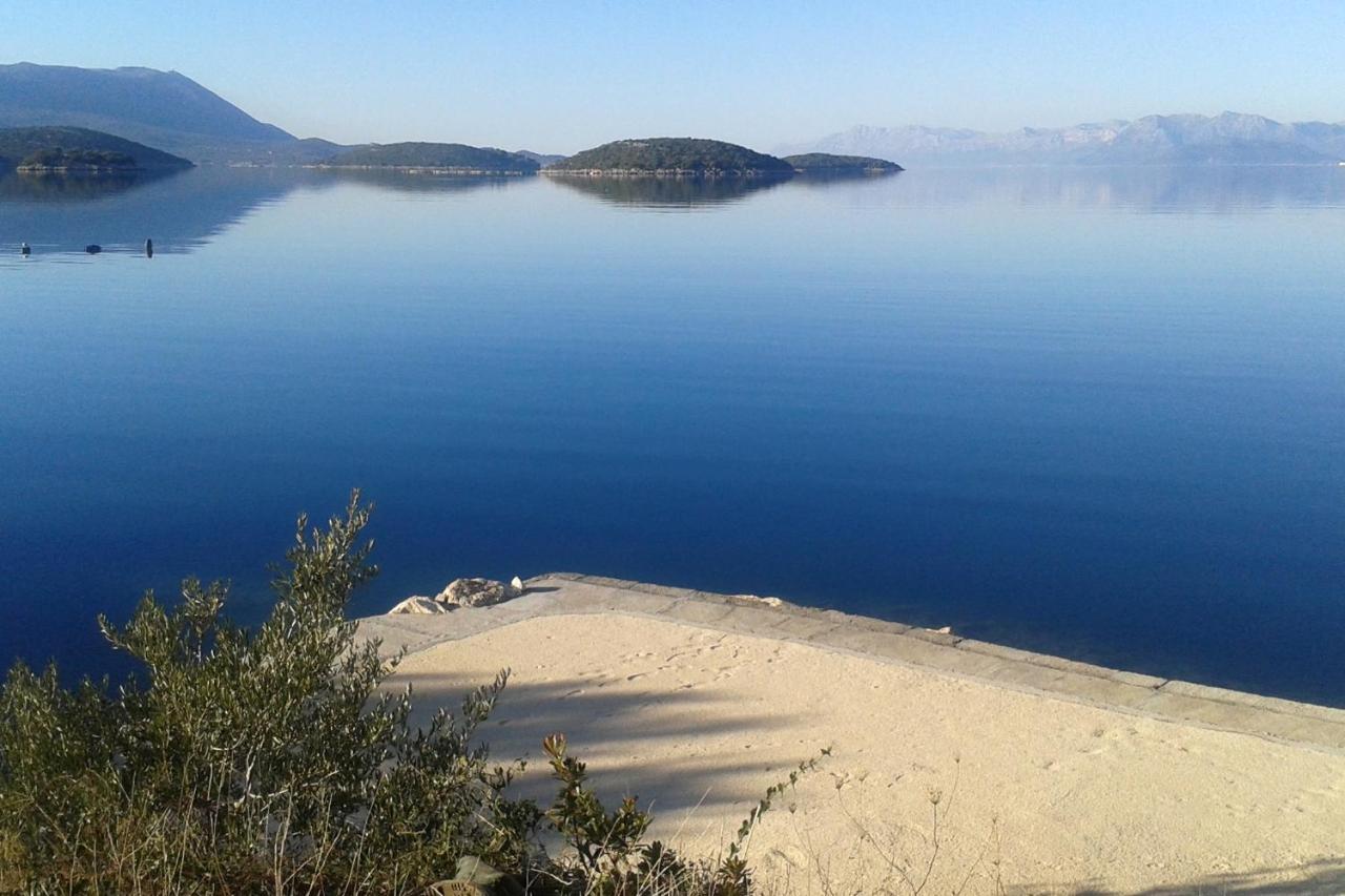 Apartments By The Sea Cove Pjestata, Peljesac - 14440 Ston Exterior photo